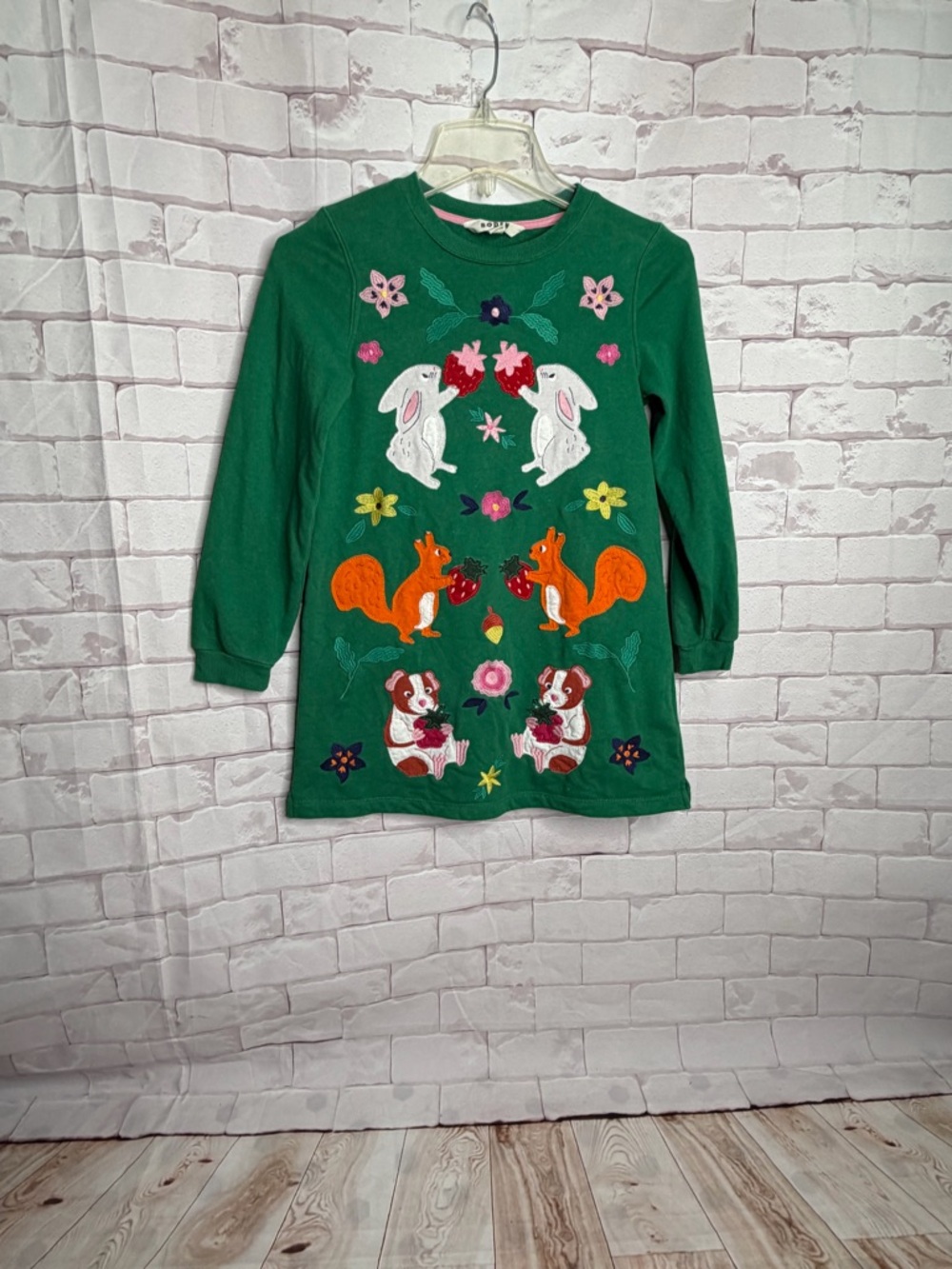 Green Embroidered Animal Motif Tunic